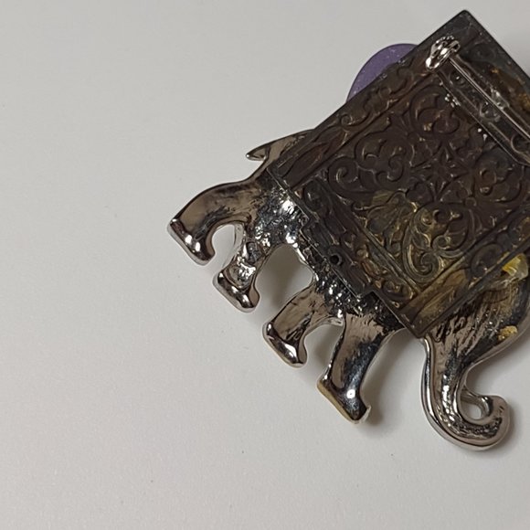 Pretty Silver Tone And Purple Heavy Metal Homemade Elephant Brooch - Picture 10 of 13